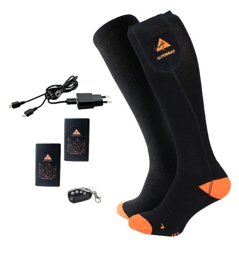 AJ26RCNEU_WEB.jpg